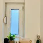 Nyaraló Kunstgalerie-haus! Nahe Tpk, Kit, Dfs Und Enbw *