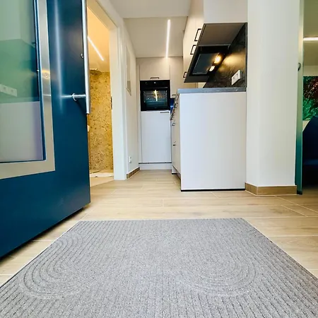 Ferienhaus Kunstgalerie-haus! Nahe Tpk, Kit, Dfs Und Enbw