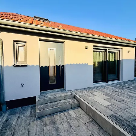 Kunstgalerie-haus! Nahe Tpk, Kit, Dfs Und Enbw