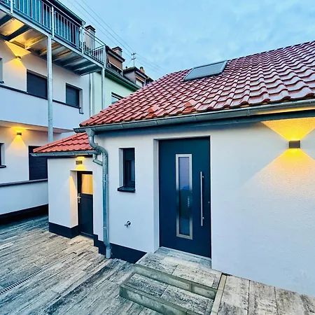 Kunstgalerie-haus! Nahe Tpk, Kit, Dfs Und Enbw Karlsruhe